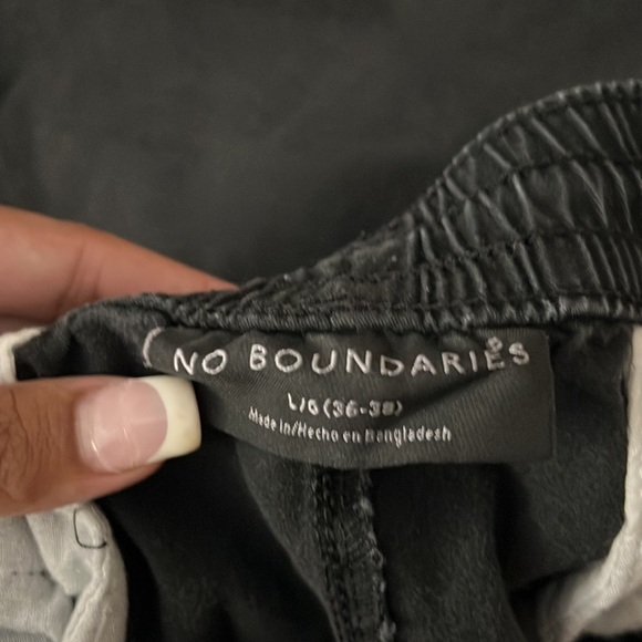 Men’s Cargo Style Joggers - Picture 4 of 5